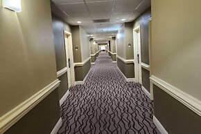 Days Inn & Suites by Wyndham Pasadena