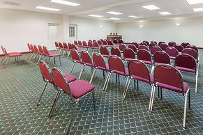 Days Inn & Suites by Wyndham Pasadena