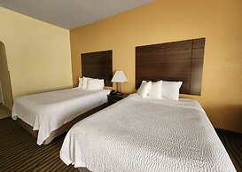 Days Inn & Suites by Wyndham Pasadena