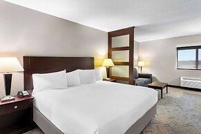 Best Western Oswego Hotel