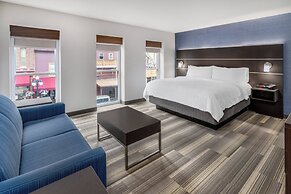 Holiday Inn Express Hotel & Suites Deadwood-Gold Dust Casino by IHG
