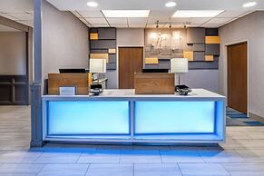 Holiday Inn Express Hotel & Suites Deadwood-Gold Dust Casino by IHG