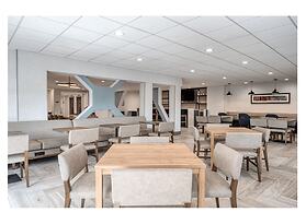 Holiday Inn Express Federal Way Seattle South by IHG