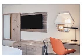 Holiday Inn Express Federal Way Seattle South by IHG