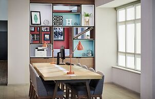 Holiday Inn Hotel & Suites Oakville @ Bronte by IHG