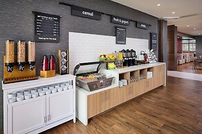 Holiday Inn Hotel & Suites Oakville @ Bronte by IHG