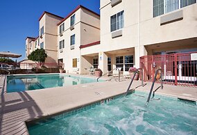 Holiday Inn Express Hotel & Suites Tracy by IHG