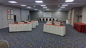 Holiday Inn Express Hotel & Suites Tracy by IHG