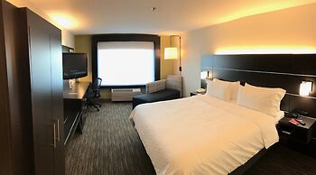 Holiday Inn Express Hotel & Suites Tracy by IHG