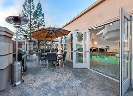 Holiday Inn Express Hotel & Suites San Jose-Morgan Hill by IHG