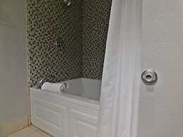 Holiday Inn Express Cleveland Downtown by IHG