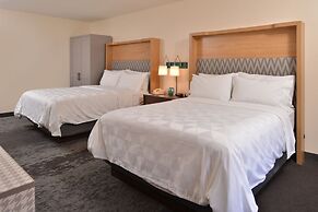 Holiday Inn Hotel & Suites Raleigh / Cary by IHG