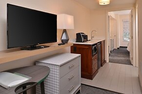 Holiday Inn Hotel & Suites Raleigh / Cary by IHG