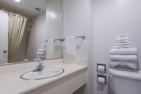 Motel 6 Waterloo, IA - Crossroads Mall - Cedar Falls