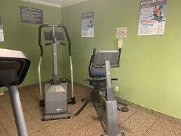 Days Inn by Wyndham Austintown