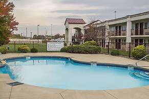 Days Inn by Wyndham Austintown