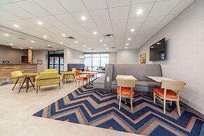 Hampton Inn Winchester N/Conference Center, VA