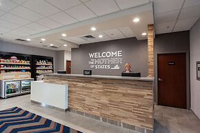 Hampton Inn Winchester N/Conference Center, VA