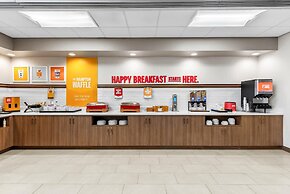 Hampton Inn & Suites Scottsburg