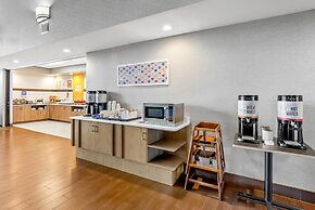Hampton Inn & Suites Scottsburg