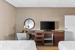 Hampton Inn & Suites Scottsburg