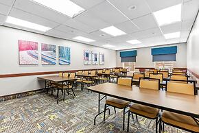 Hampton Inn & Suites Scottsburg