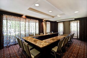 Hampton Inn Atlanta-Mall Of Georgia