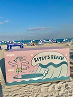 The Betsy - South Beach