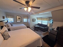 Cherokee Lodge