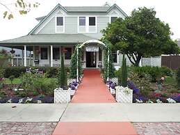 Cherokee Lodge