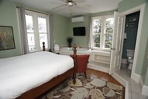 Belfry Inn & Bistro