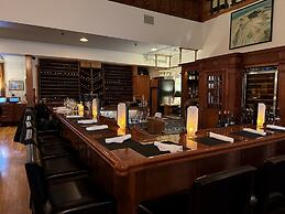 Belfry Inn & Bistro
