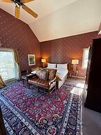 Belfry Inn & Bistro