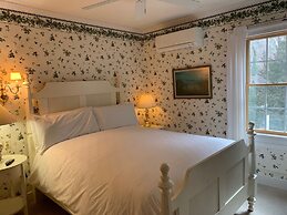 Belfry Inn & Bistro