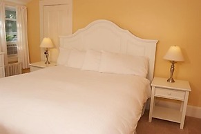 Belfry Inn & Bistro