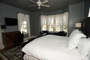 Belfry Inn & Bistro