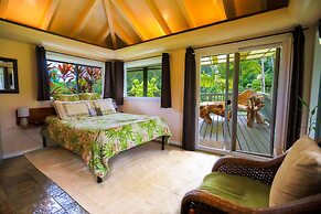 The Inn at Kulaniapia Falls