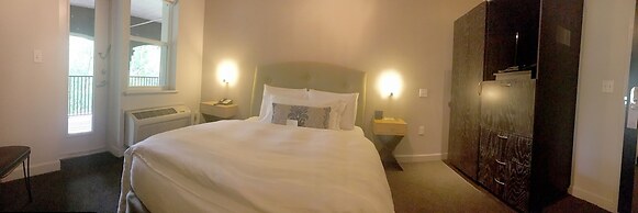 The Eo Inn - Downtown