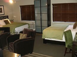 The Eo Inn - Downtown