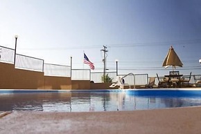 Grand View Inn and Suites