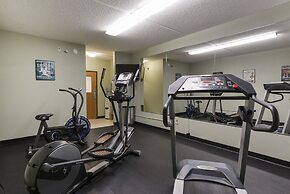 Grand View Inn and Suites