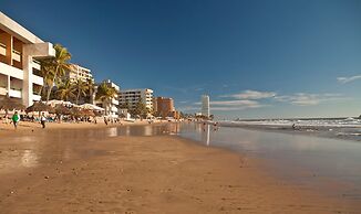 El Cid Castilla Beach Hotel