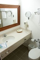 Hotel Globales Camino Real Managua