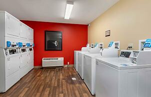 Extended Stay America Suites Indianapolis Castleton