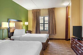 MainStay Suites Chicago Hillside
