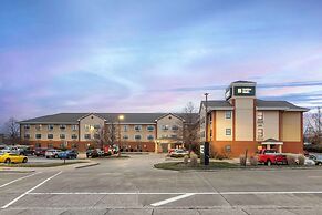 MainStay Suites Chicago Hillside