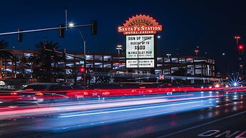 Santa Fe Station Hotel & Casino