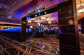 Santa Fe Station Hotel & Casino