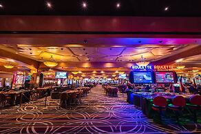 Santa Fe Station Hotel & Casino