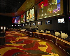 Santa Fe Station Hotel & Casino